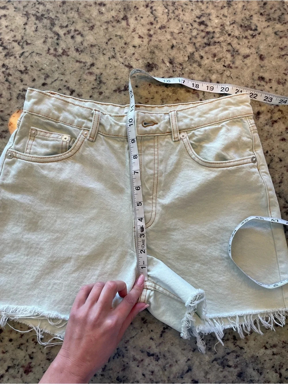 New ZARA 100% cotton light wash Denim Cutoff Shorts 6